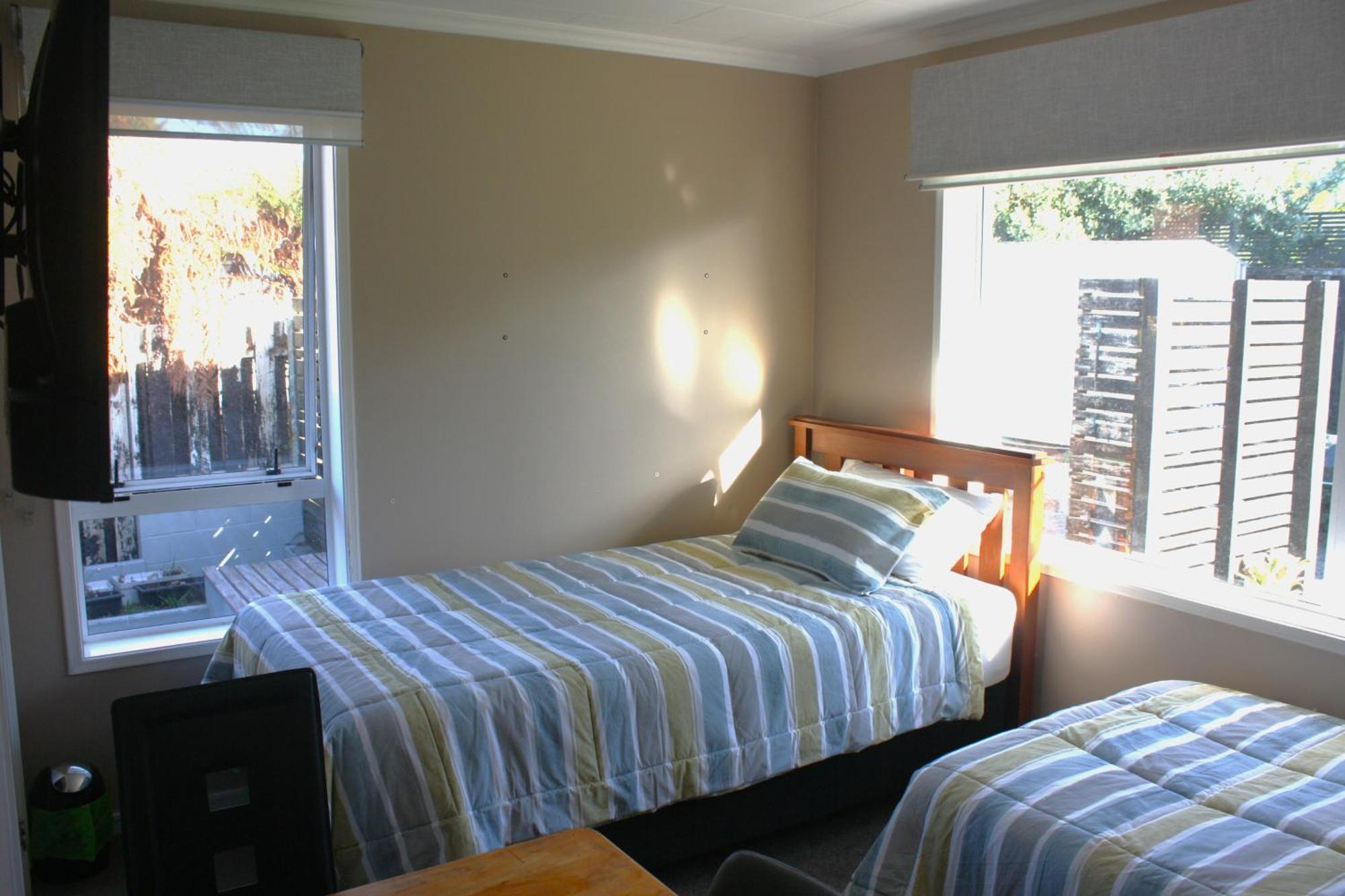 Glamis Ave Shared Home B&B 뉴플리머스 외부 사진